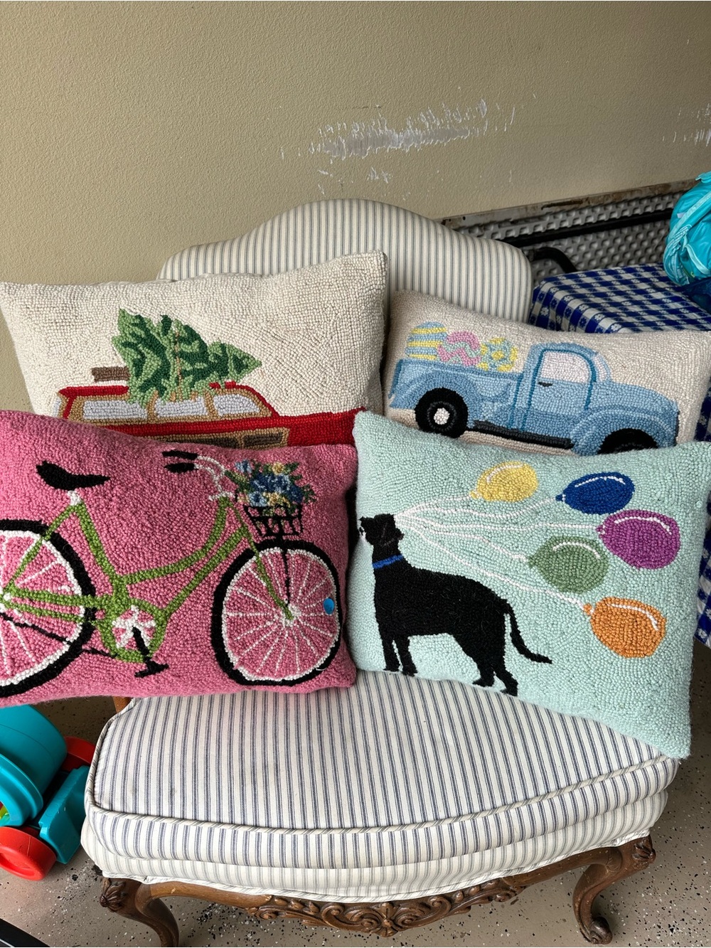 Lot of 4 wool hooked pillows